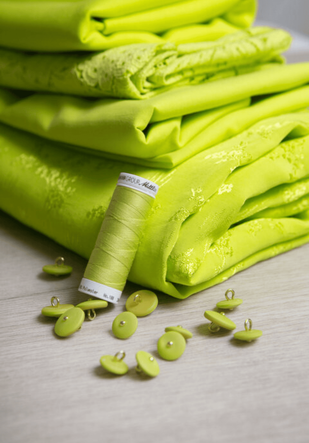 Tissu jacquard de viscose Lily - Plusieurs coloris - Maison Fauve