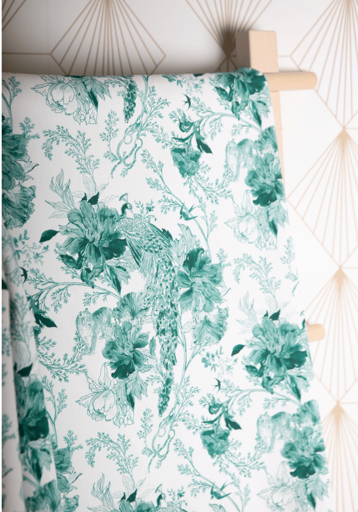 Tissu gabardine de coton imprimée Manifesto - Plusieurs coloris - Maison Fauve