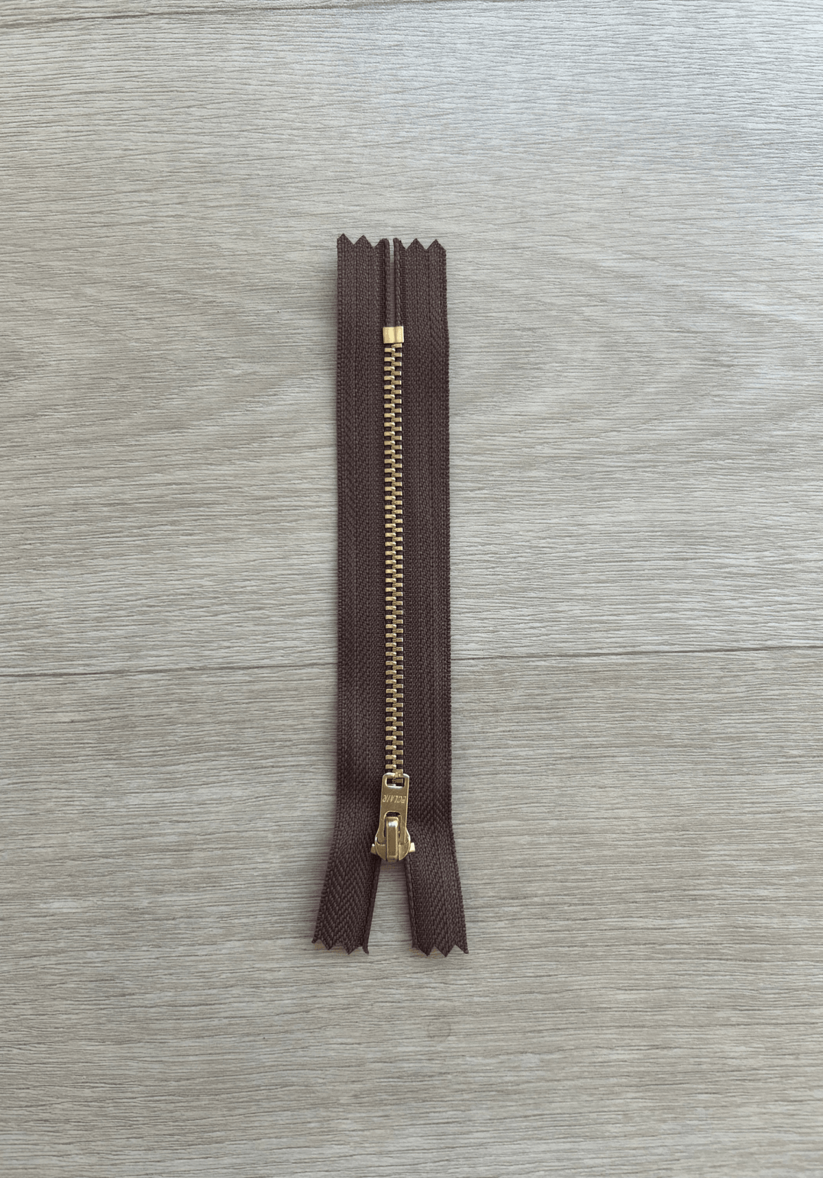 Zip 13 cm non séparable pour veste et blouson - Plusieurs coloris - Maison Fauve
